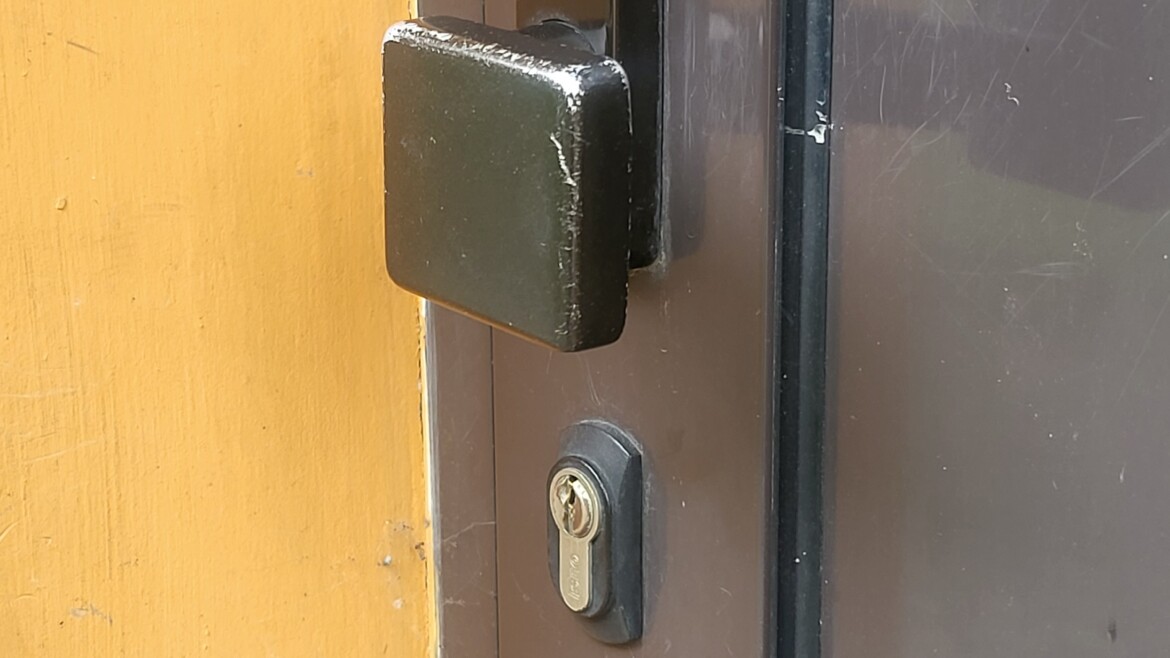 Otwieranie zamków bez klucza Brzeziny